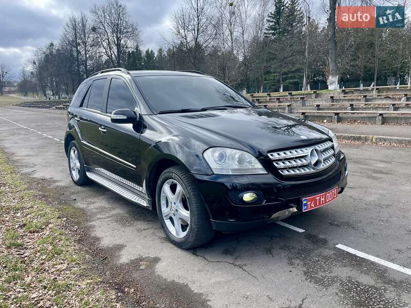 Позашляховик / Кросовер Mercedes-Benz M-Class 2006 в Рівному