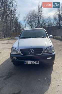 Внедорожник / Кроссовер Mercedes-Benz M-Class 2004 в 
