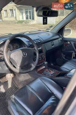Внедорожник / Кроссовер Mercedes-Benz M-Class 2004 в 