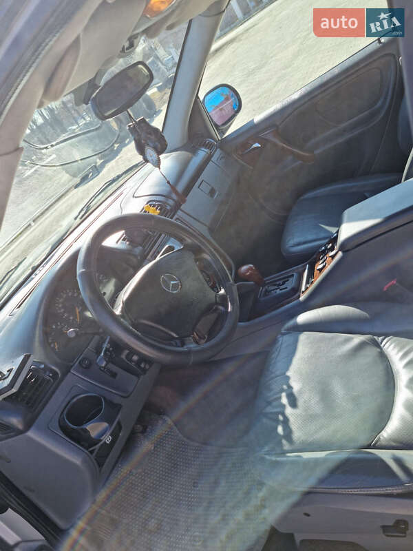 Внедорожник / Кроссовер Mercedes-Benz M-Class 1999 в Каменец-Подольском