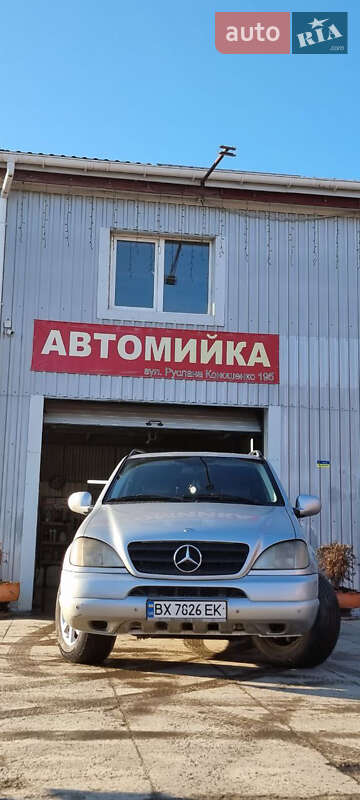 Внедорожник / Кроссовер Mercedes-Benz M-Class 1999 в Каменец-Подольском