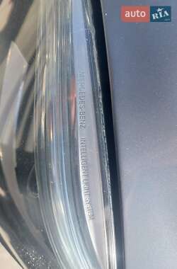 Внедорожник / Кроссовер Mercedes-Benz M-Class 2012 в 