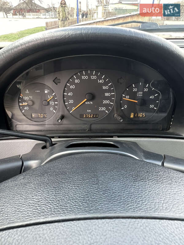 Внедорожник / Кроссовер Mercedes-Benz M-Class 2001 в Балаклее