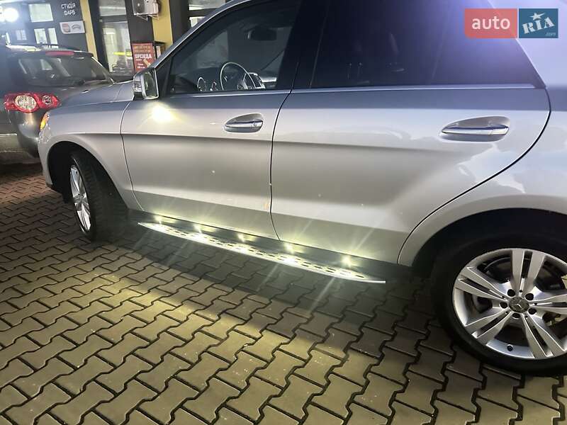 Mercedes-Benz M-Class 2014
