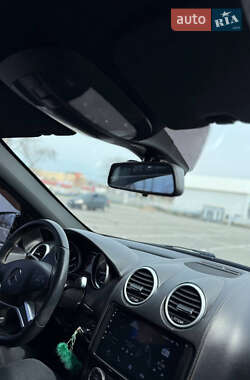 Внедорожник / Кроссовер Mercedes-Benz M-Class 2011 в 
