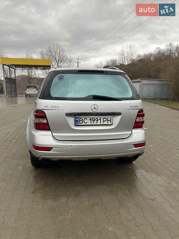 Внедорожник / Кроссовер Mercedes-Benz M-Class 2009 в Львове