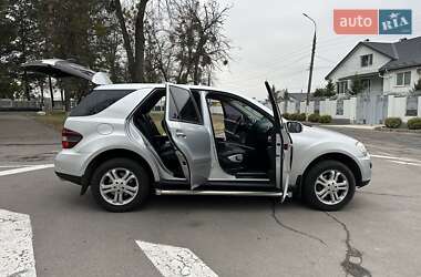 Позашляховик / Кросовер Mercedes-Benz M-Class 2007 в 