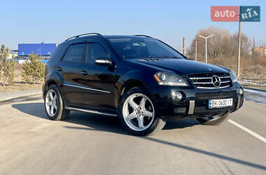 Внедорожник / Кроссовер Mercedes-Benz M-Class 2006 в 