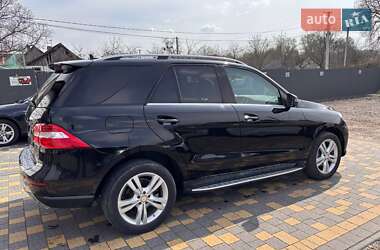 Внедорожник / Кроссовер Mercedes-Benz M-Class 2014 в 