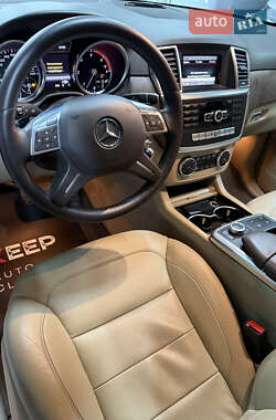 Внедорожник / Кроссовер Mercedes-Benz M-Class 2013 в 