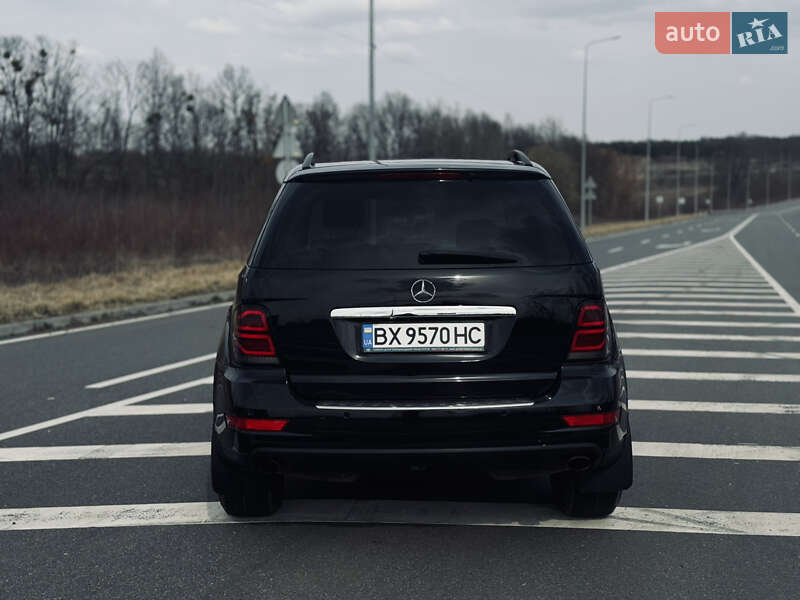 Внедорожник / Кроссовер Mercedes-Benz M-Class 2009 в Хмельницком