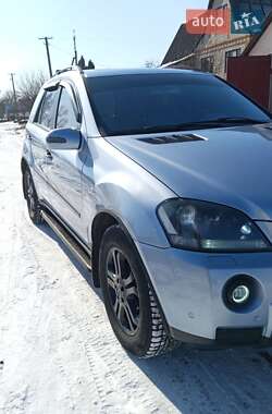 Внедорожник / Кроссовер Mercedes-Benz M-Class 2006 в 