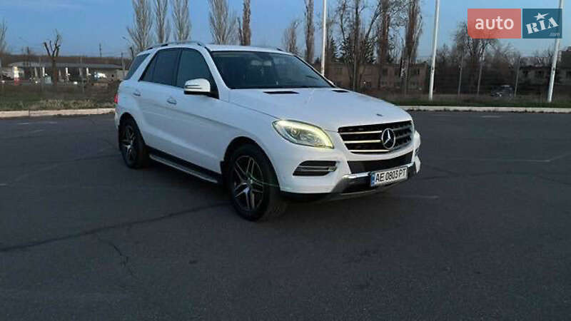 Внедорожник / Кроссовер Mercedes-Benz M-Class 2013 в Кривом Роге