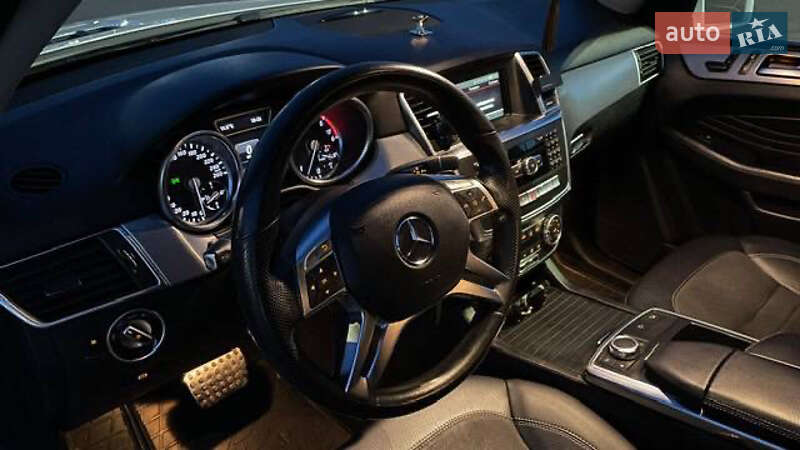 Внедорожник / Кроссовер Mercedes-Benz M-Class 2013 в Кривом Роге