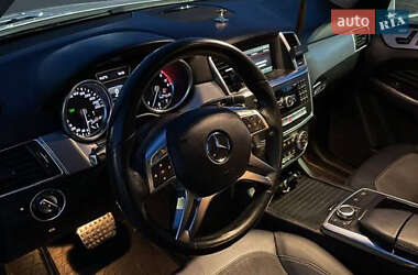 Позашляховик / Кросовер Mercedes-Benz M-Class 2013 в 
