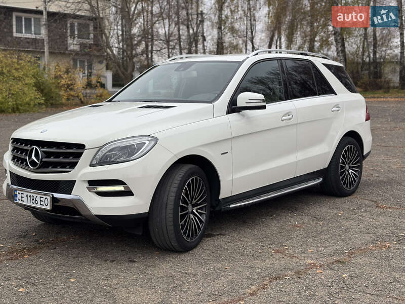 Mercedes-Benz M-Class 2012