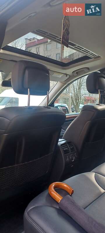 Внедорожник / Кроссовер Mercedes-Benz M-Class 2011 в Львове