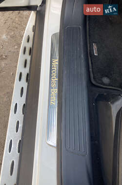 Позашляховик / Кросовер Mercedes-Benz M-Class 2013 в 