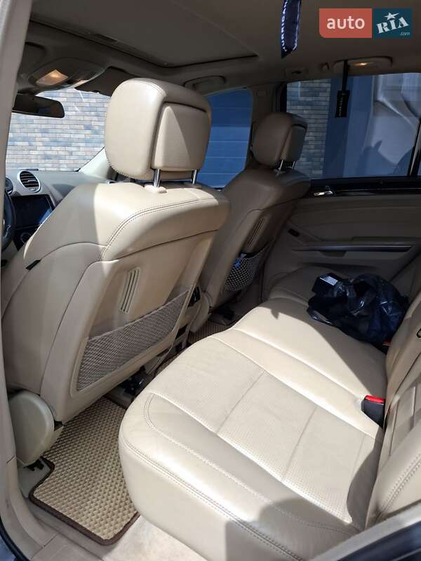 Внедорожник / Кроссовер Mercedes-Benz M-Class 2007 в Одессе