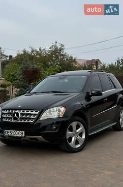 Внедорожник / Кроссовер Mercedes-Benz M-Class 2011 в 