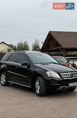 Внедорожник / Кроссовер Mercedes-Benz M-Class 2011 в 