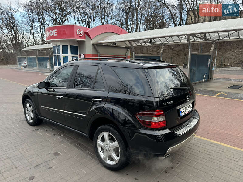 Позашляховик / Кросовер Mercedes-Benz M-Class 2006 в Києві