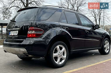 Внедорожник / Кроссовер Mercedes-Benz M-Class 2006 в 