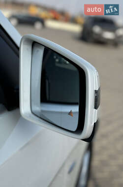 Внедорожник / Кроссовер Mercedes-Benz M-Class 2012 в 