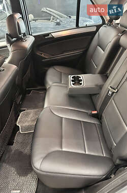 Внедорожник / Кроссовер Mercedes-Benz M-Class 2009 в 