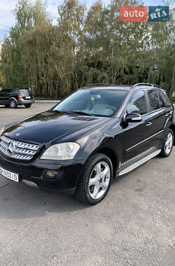Внедорожник / Кроссовер Mercedes-Benz M-Class 2008 в 