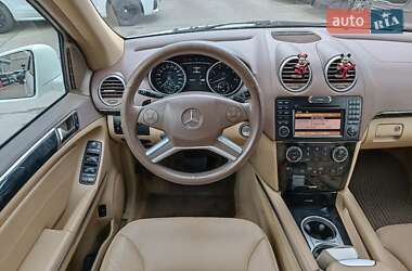 Внедорожник / Кроссовер Mercedes-Benz M-Class 2010 в 