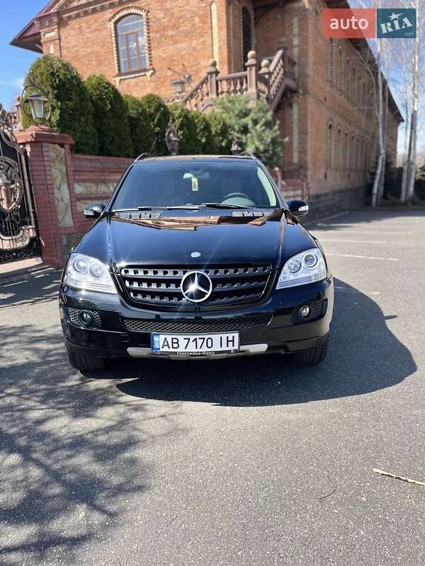 Mercedes-Benz M-Class 2006