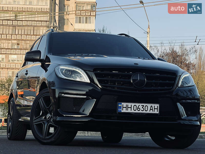 Mercedes-Benz M-Class 2015