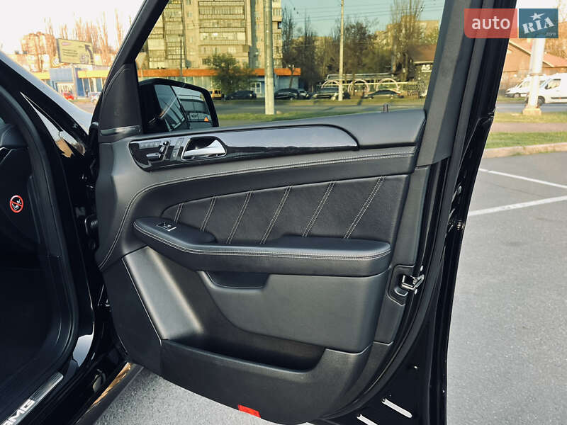 Внедорожник / Кроссовер Mercedes-Benz M-Class 2015 в Одессе