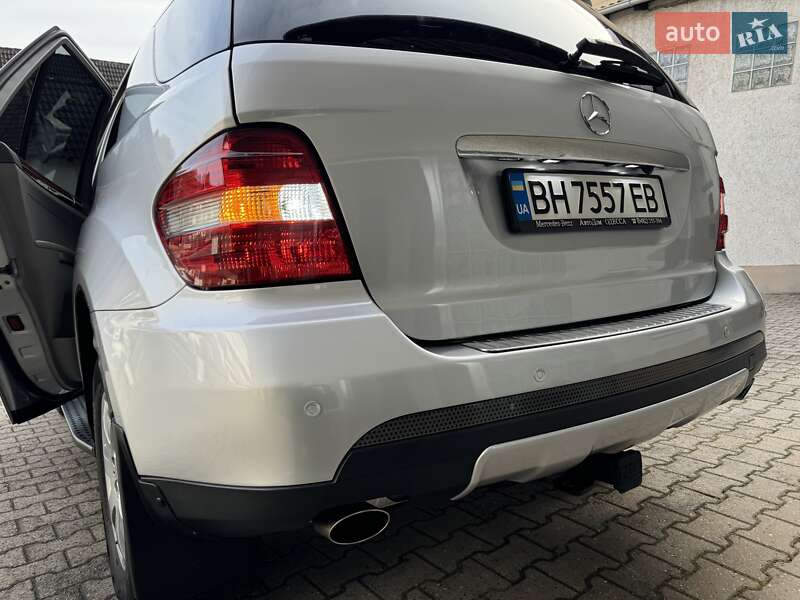 Внедорожник / Кроссовер Mercedes-Benz M-Class 2006 в Измаиле фото 4 Внедорожник / Кроссовер Mercedes-Benz M-Class 2006 в Измаиле