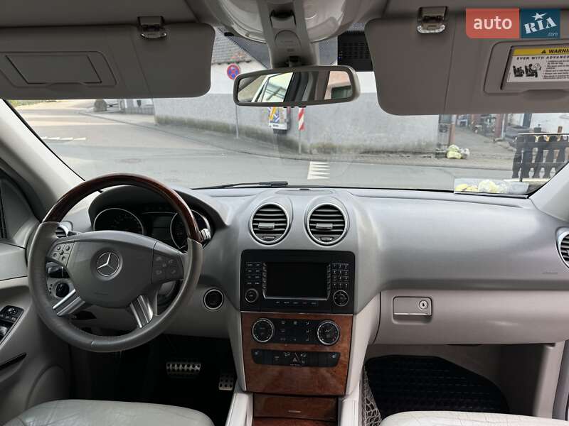 Внедорожник / Кроссовер Mercedes-Benz M-Class 2006 в Измаиле фото 14 Внедорожник / Кроссовер Mercedes-Benz M-Class 2006 в Измаиле
