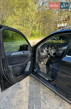 Внедорожник / Кроссовер Mercedes-Benz M-Class 2012 в 