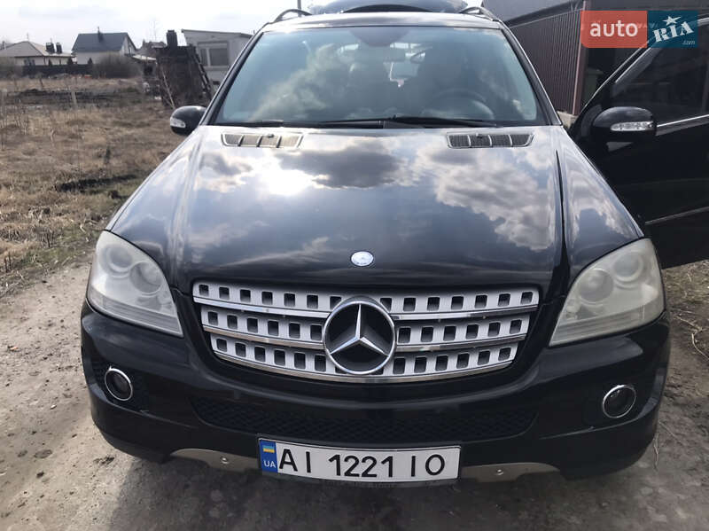 Внедорожник / Кроссовер Mercedes-Benz M-Class 2007 в 