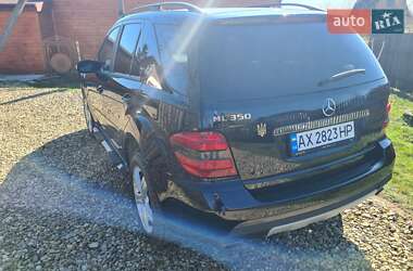 Внедорожник / Кроссовер Mercedes-Benz M-Class 2005 в 