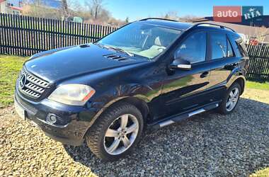 Внедорожник / Кроссовер Mercedes-Benz M-Class 2005 в 