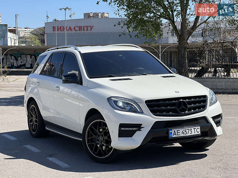 Внедорожник / Кроссовер Mercedes-Benz M-Class 2012 в Запорожье