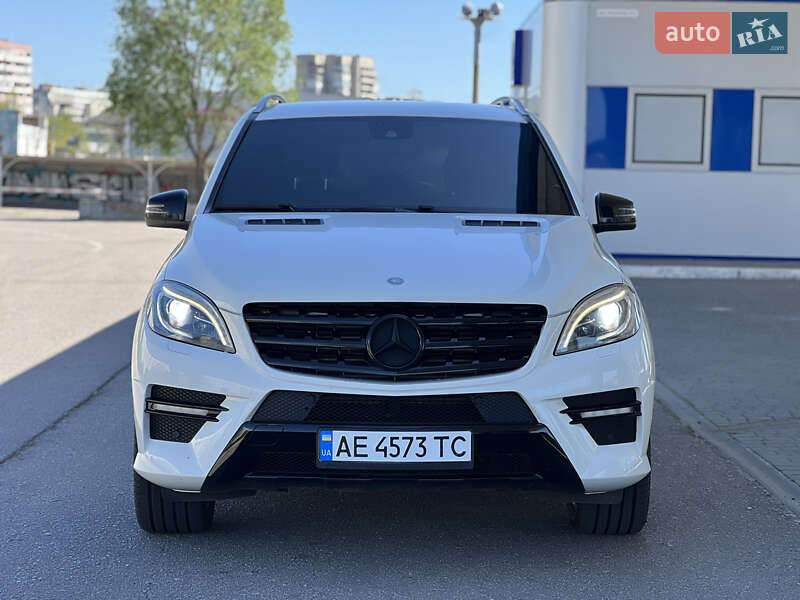 Внедорожник / Кроссовер Mercedes-Benz M-Class 2012 в Запорожье