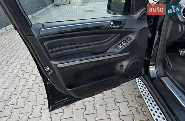 Внедорожник / Кроссовер Mercedes-Benz M-Class 2011 в 