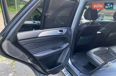 Внедорожник / Кроссовер Mercedes-Benz M-Class 2013 в 