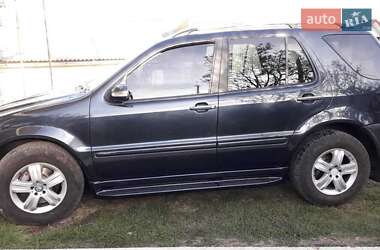 Позашляховик / Кросовер Mercedes-Benz M-Class 2005 в 