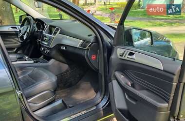 Внедорожник / Кроссовер Mercedes-Benz M-Class 2013 в 
