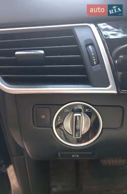 Позашляховик / Кросовер Mercedes-Benz M-Class 2015 в 