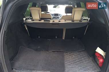 Позашляховик / Кросовер Mercedes-Benz M-Class 2015 в 