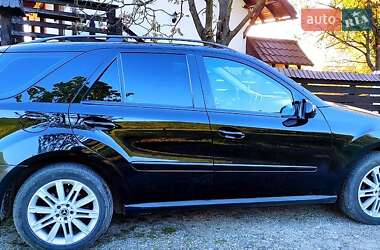 Внедорожник / Кроссовер Mercedes-Benz M-Class 2010 в Хусте