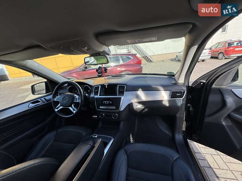 Позашляховик / Кросовер Mercedes-Benz M-Class 2014 в Львові